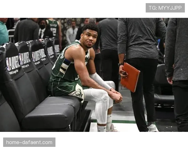 热火罗齐尔2660万合同为核心 组建字母哥交易报价方案