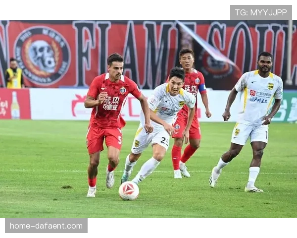 延边龙鼎客场取分延续不败 李基珩五后卫体系稳固