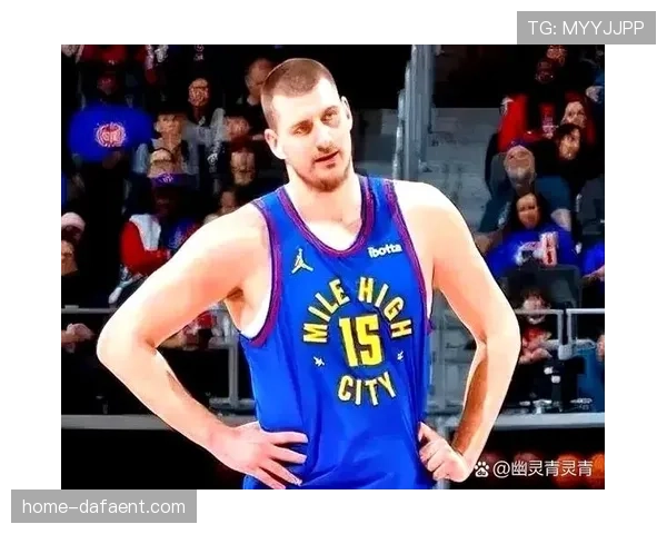 约基奇4月2日仅10次出手得15分17篮板12助攻 展现高效球场掌控